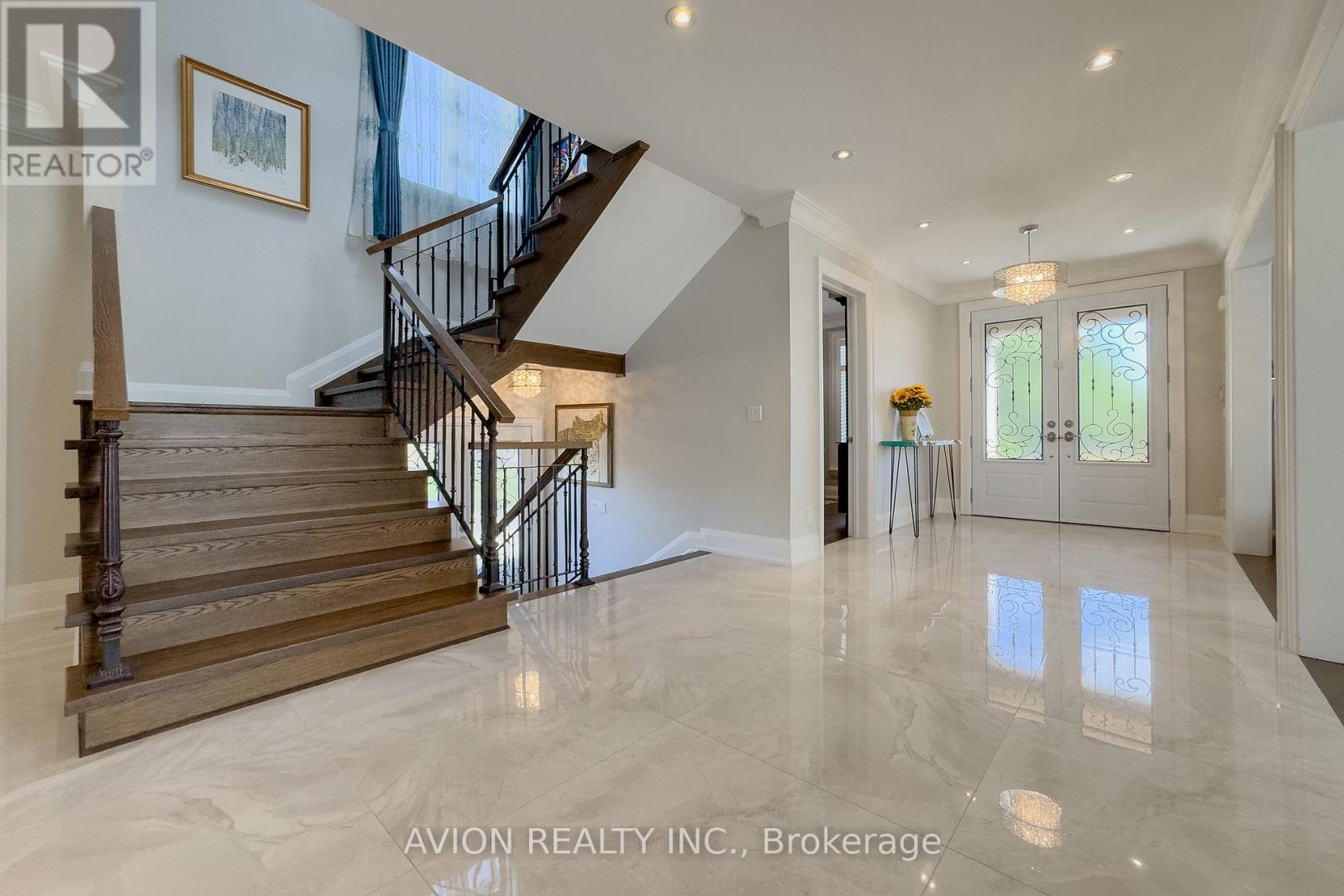 220 FALSTAFF AVENUE - 5