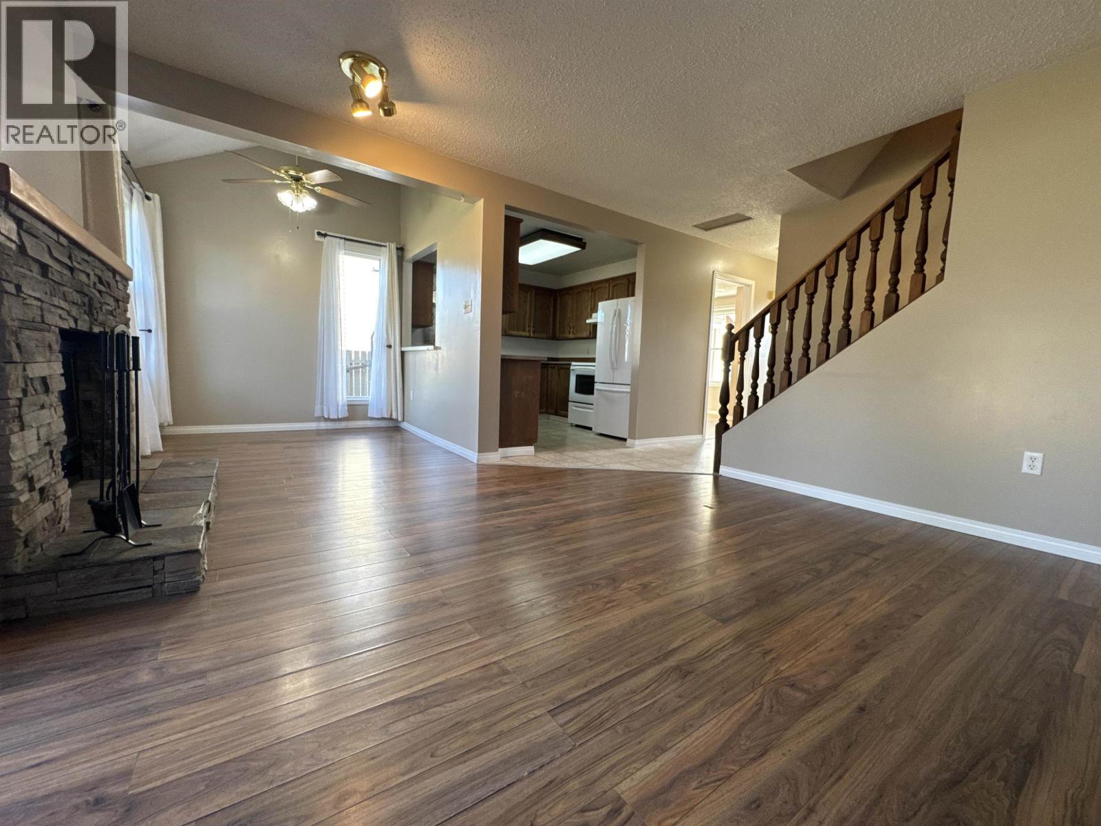 8820 107A AVENUE - Image 10