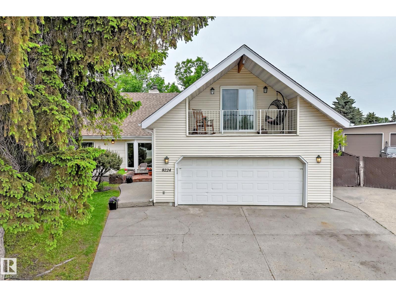8224 186 ST NW, Edmonton, Alberta, T5T1H4