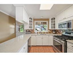 18555 57 Avenue, Surrey, BC V3S7T1 Photo 7