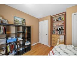 18555 57 Avenue, Surrey, BC V3S7T1 Photo 18