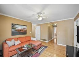 18555 57 Avenue, Surrey, BC V3S7T1 Photo 10