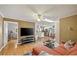 18555 57 Avenue, Surrey, BC V3S7T1 Photo 11