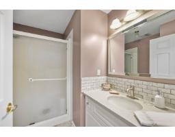 18555 57 Avenue, Surrey, BC V3S7T1 Photo 12