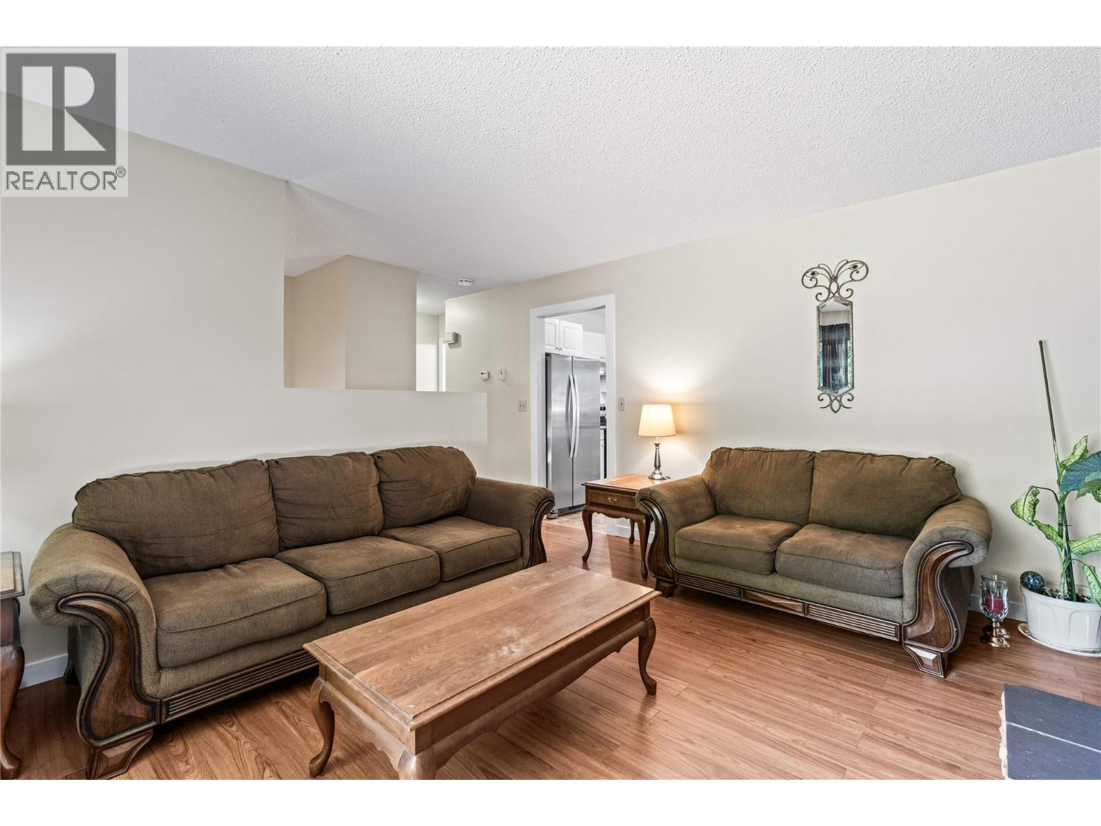 792 Eastwood Road, Lumby, British Columbia, V0E2G7, Lumby, British Columbia — photo 4 of 5