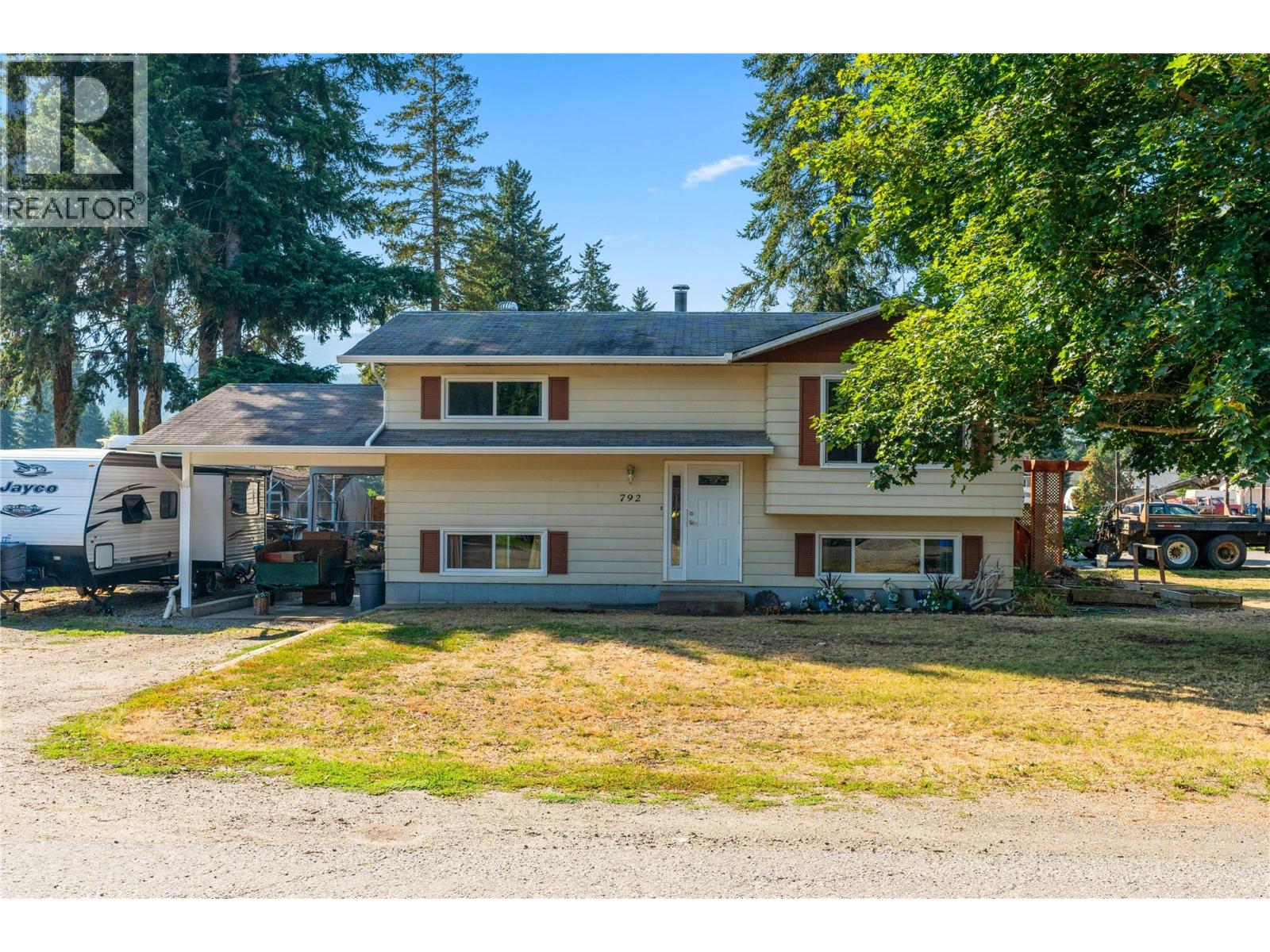 792 Eastwood Road - Image 27