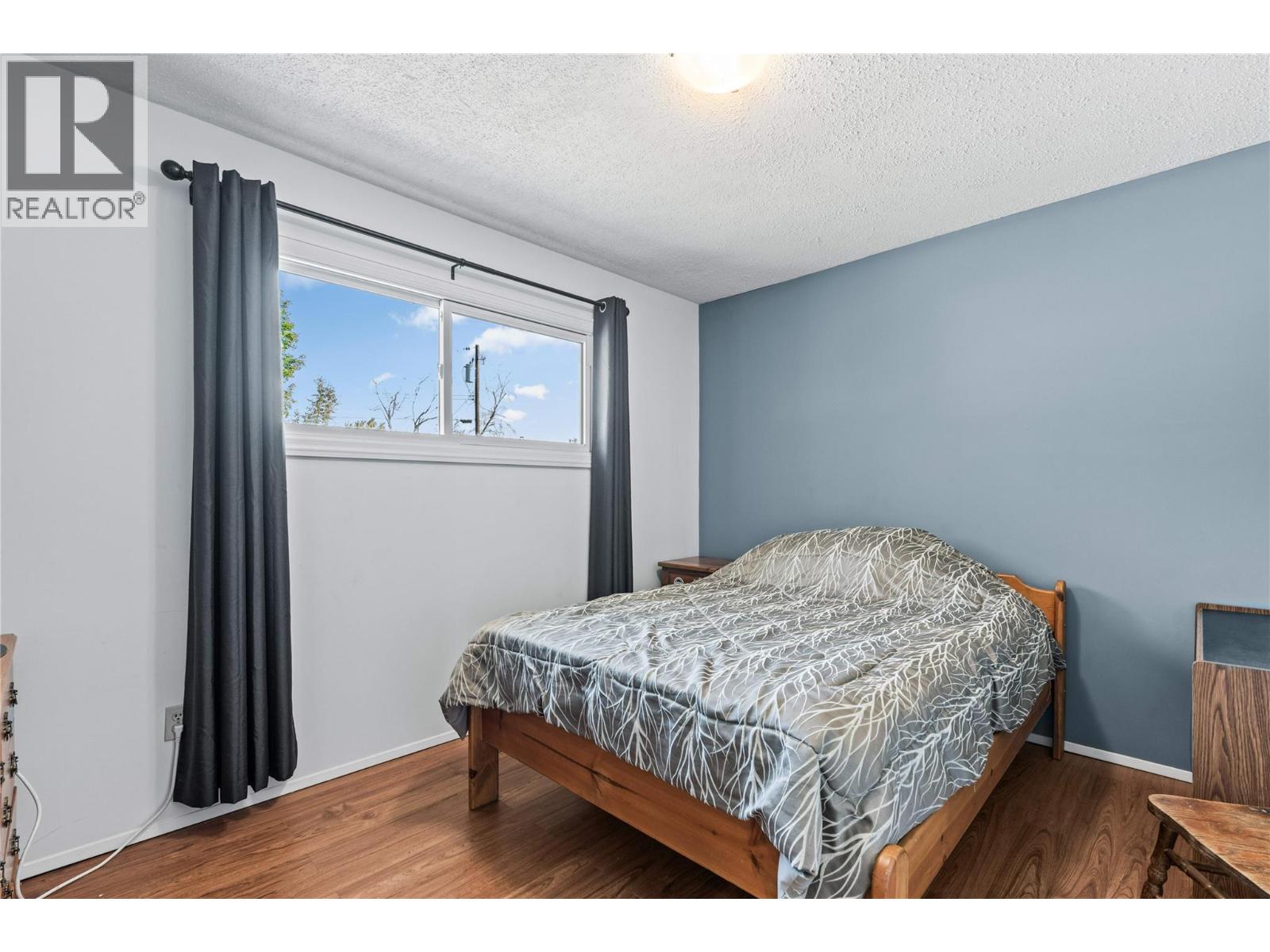 792 Eastwood Road - Image 17