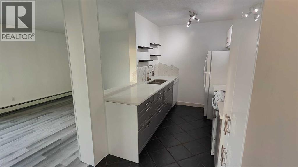 #704 314 14 Street NW - 6