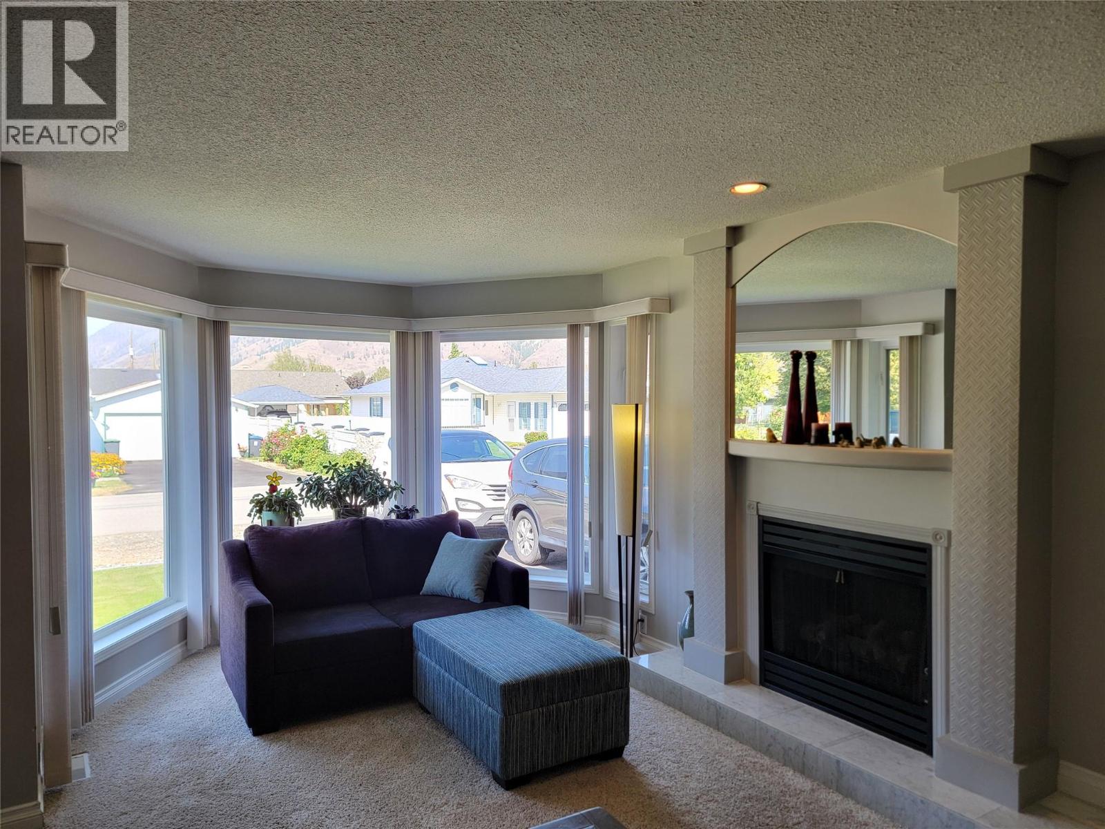 707 12th Avenue, Keremeos