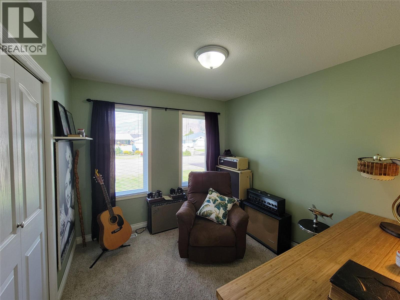 707 12th Avenue, Keremeos