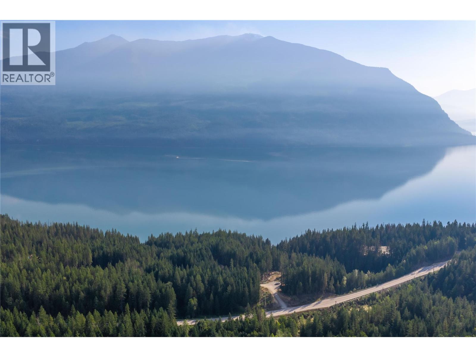 8044 23 South Highway, Revelstoke