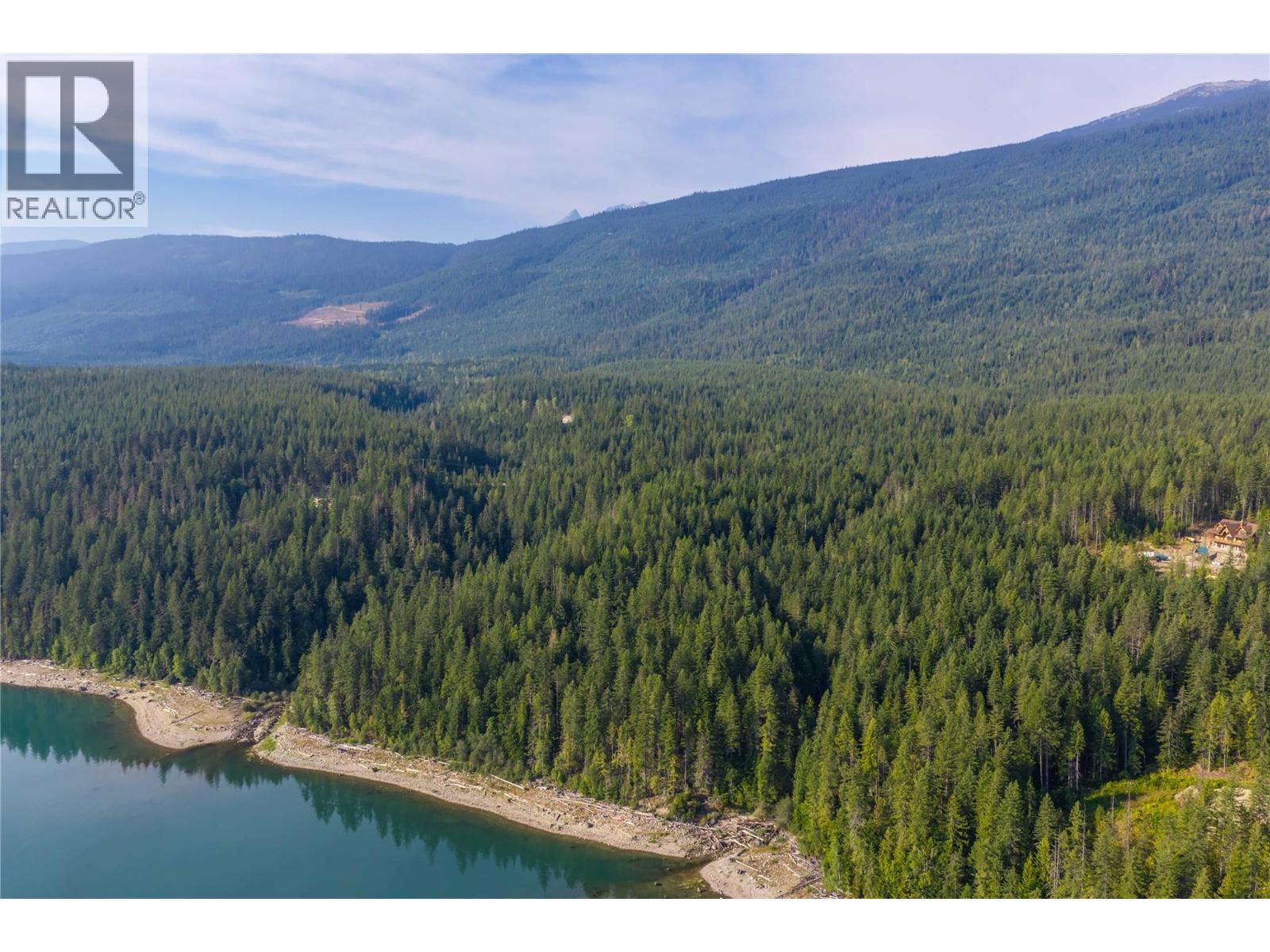 8044 23 South Highway, Revelstoke