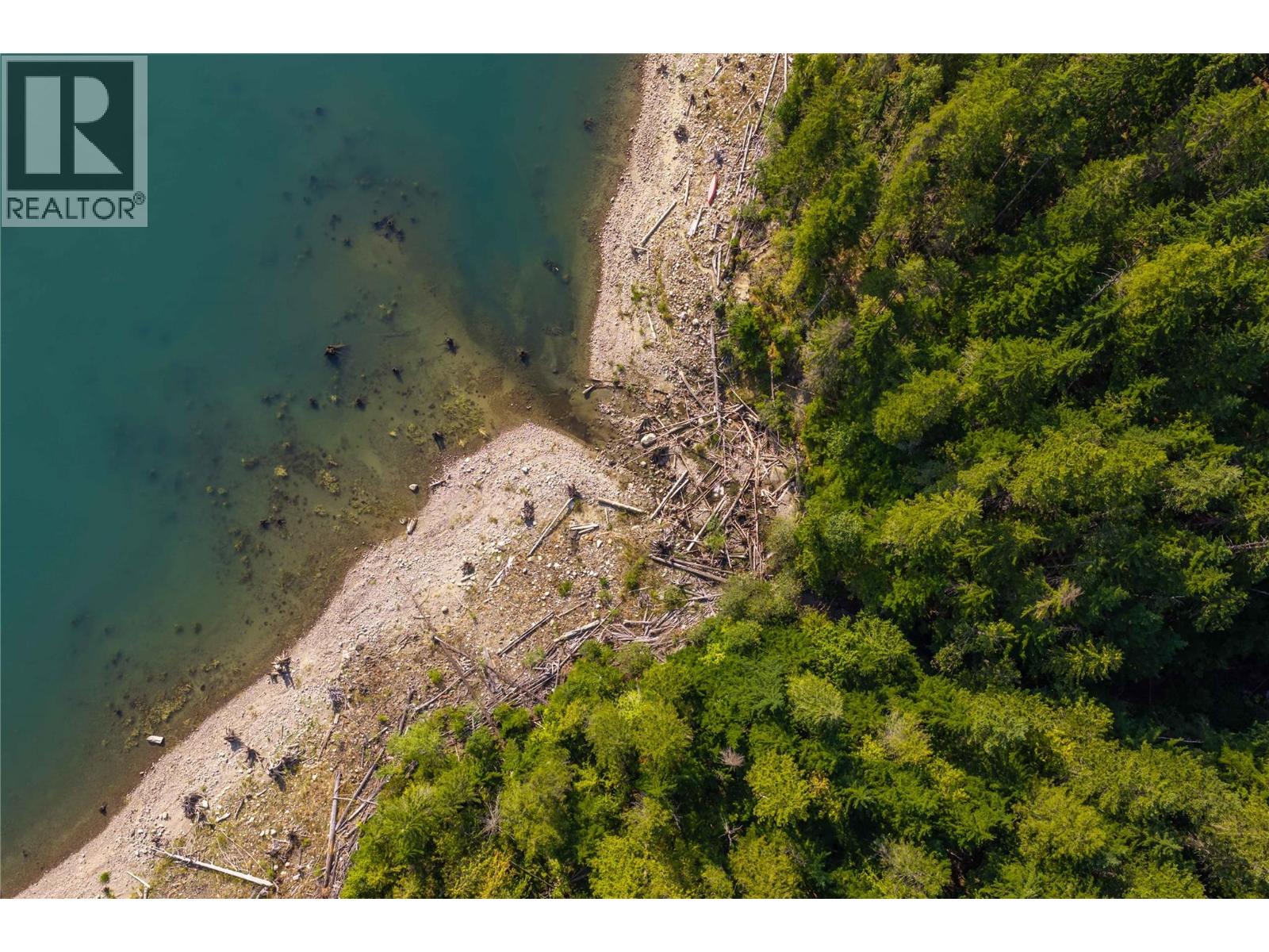 8044 23 South Highway, Revelstoke