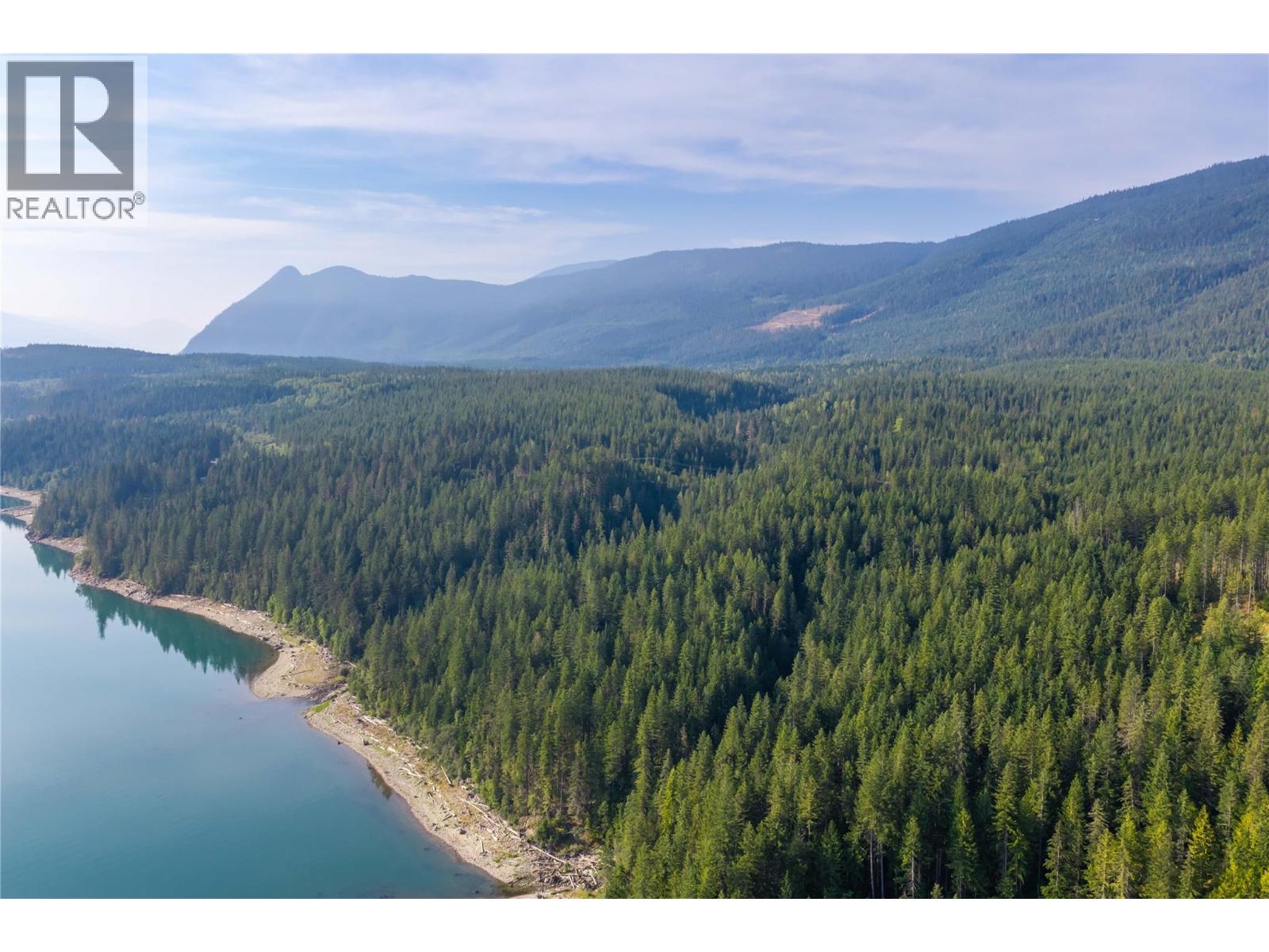 8044 23 South Highway, Revelstoke