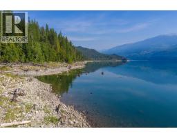 8044 23 South Highway, Revelstoke, BC V0E2S0 Photo 32