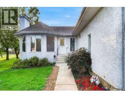 3pc Ensuite bath - 720 6th Avenue, Rosthern, SK S0K3R0 Photo 6