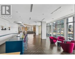447 - 60 Princess Street, Toronto, ON M5A2C7 Photo 32