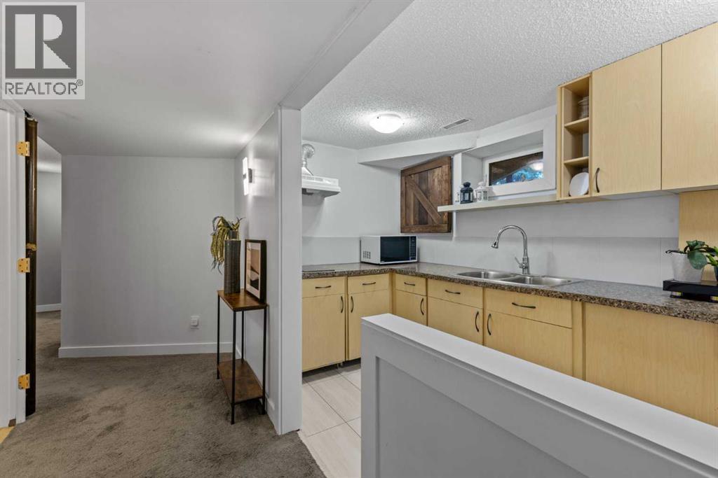 460 Parkridge Crescent SE - 32