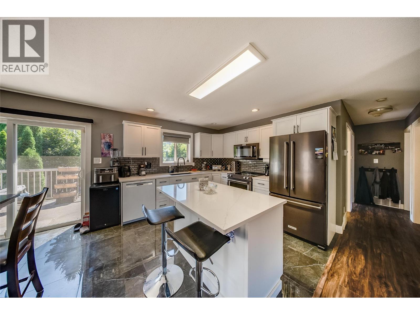 644 8th Street - Image 11