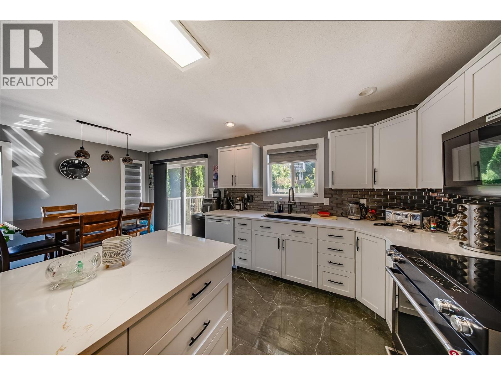 644 8th Street - 14