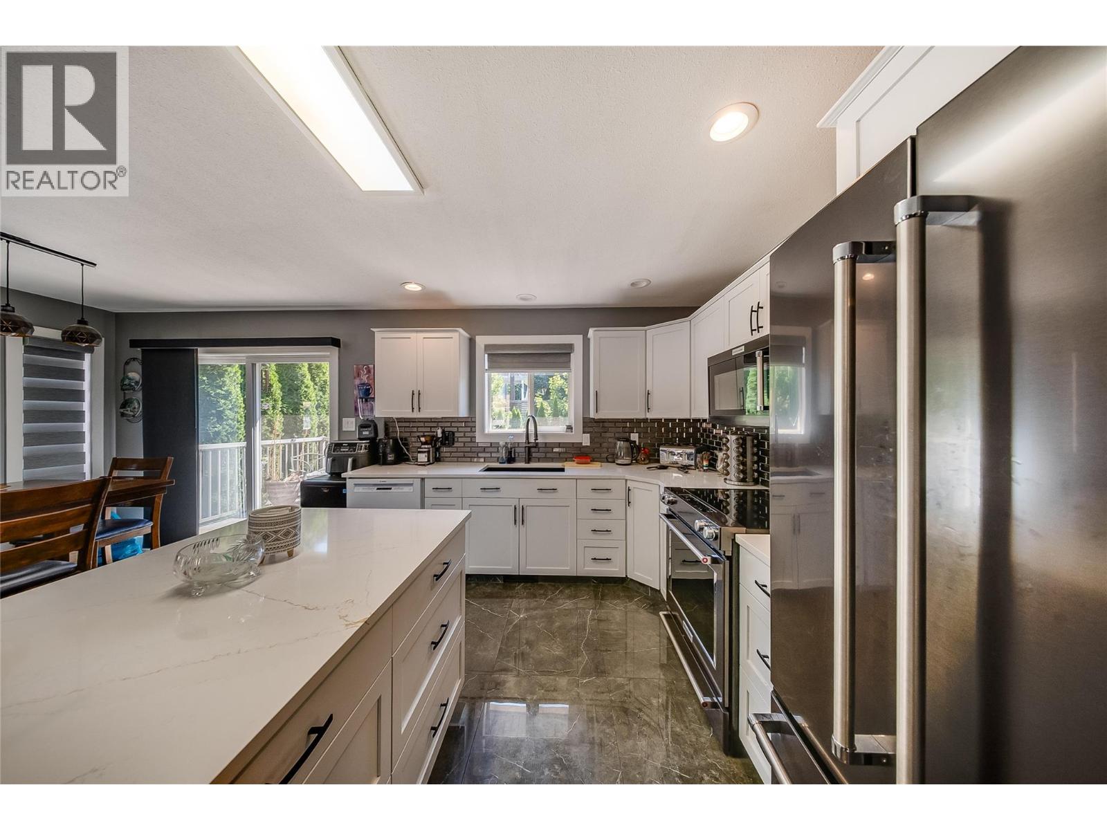 644 8th Street - 13