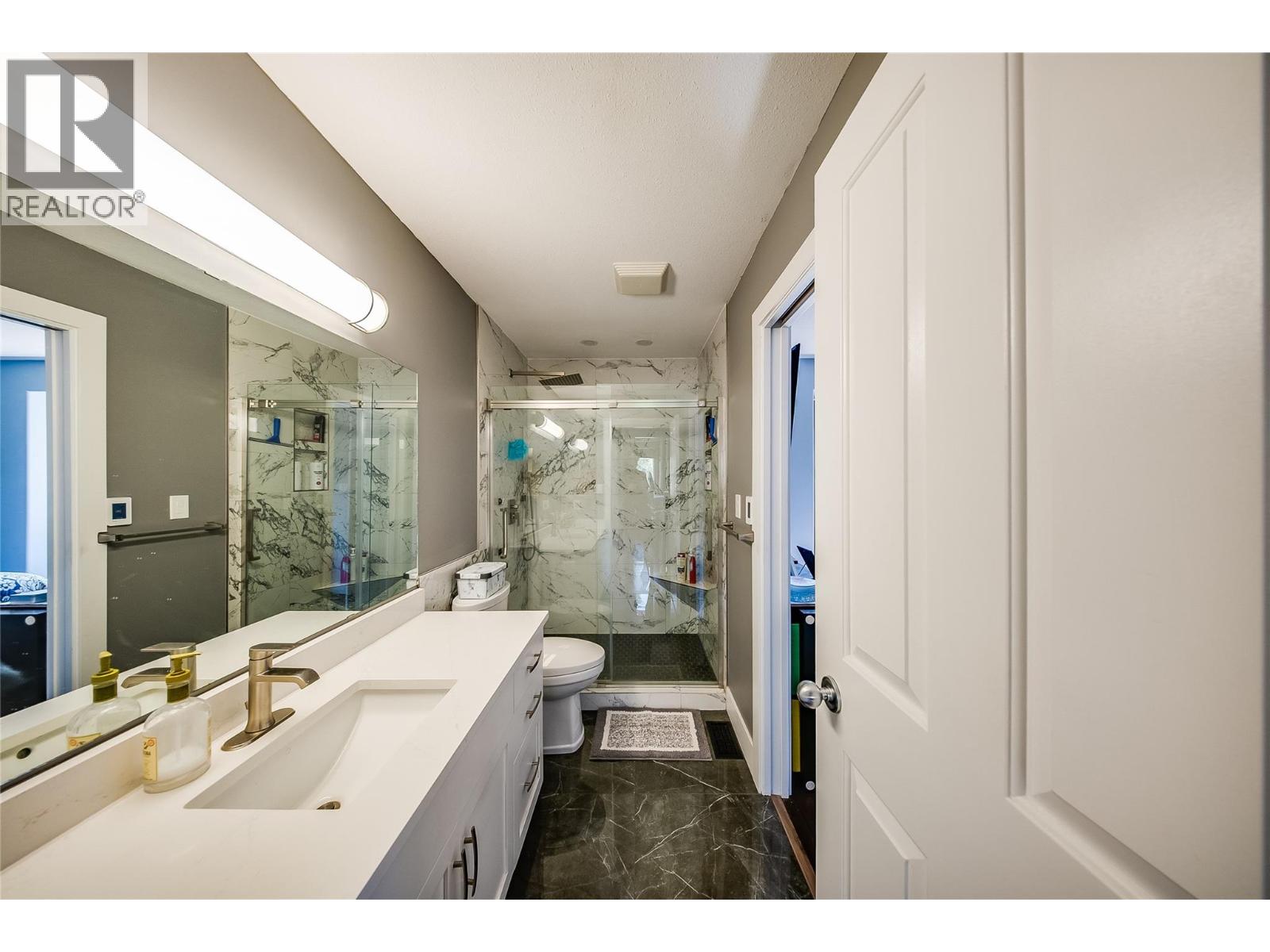 644 8th Street - 15