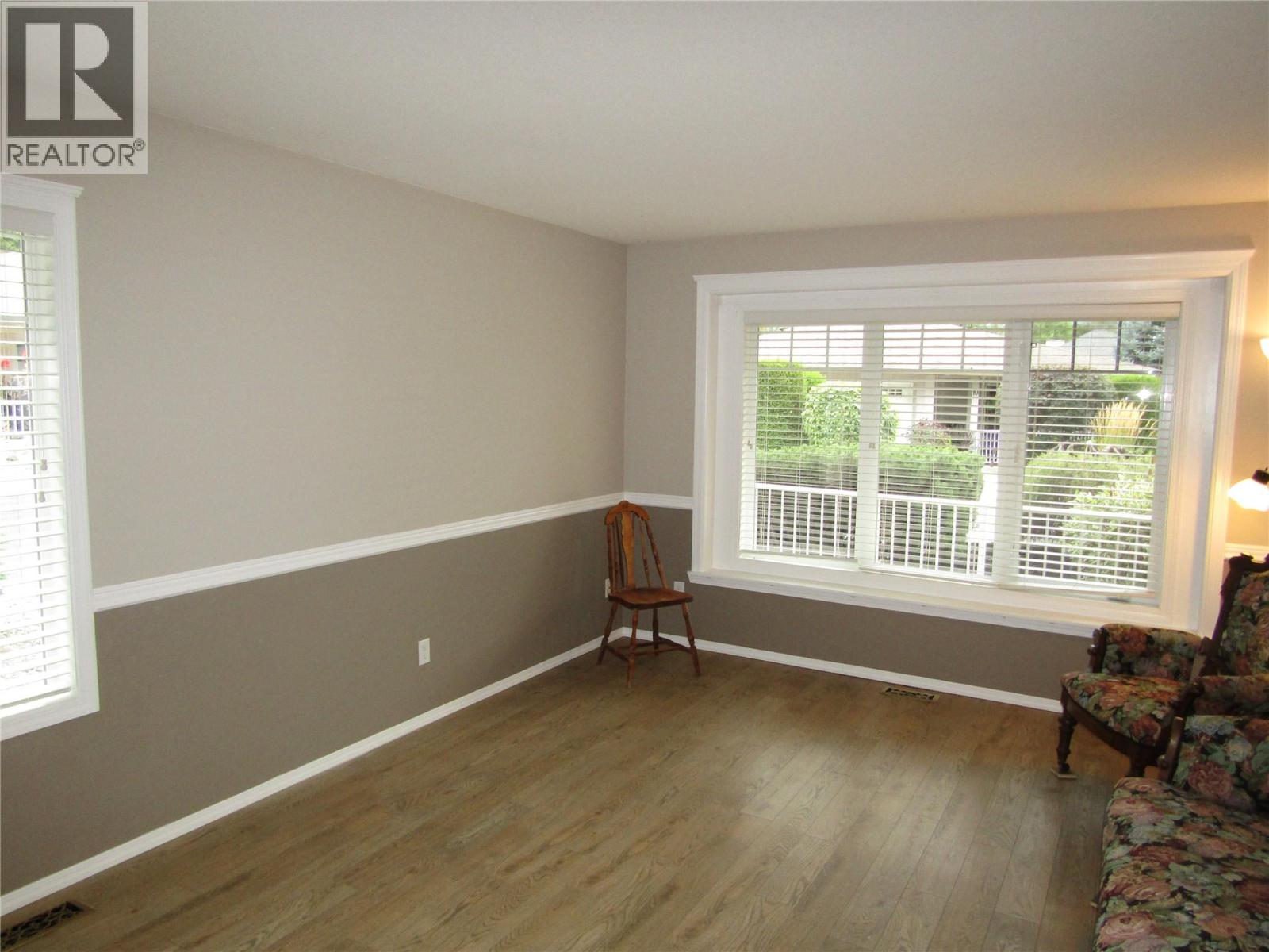 707 76th Avenue Unit# #5, Grand Forks