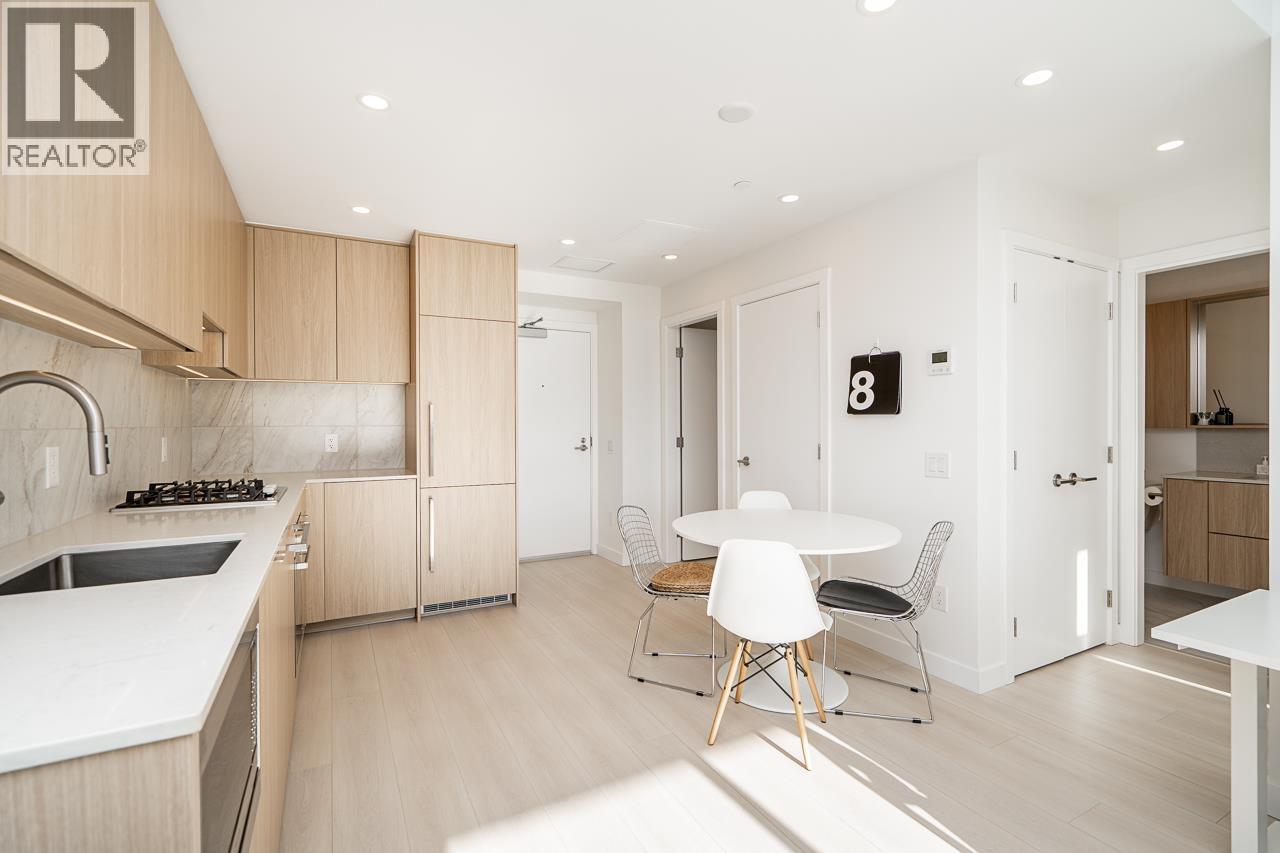 1603 626 CLAREMONT STREET — photo 5