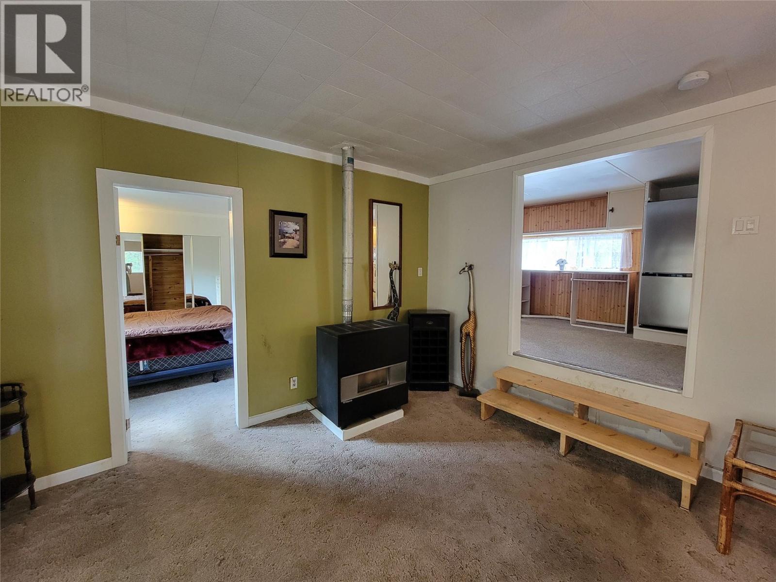 1292 Highway 3A Unit# 9, Keremeos