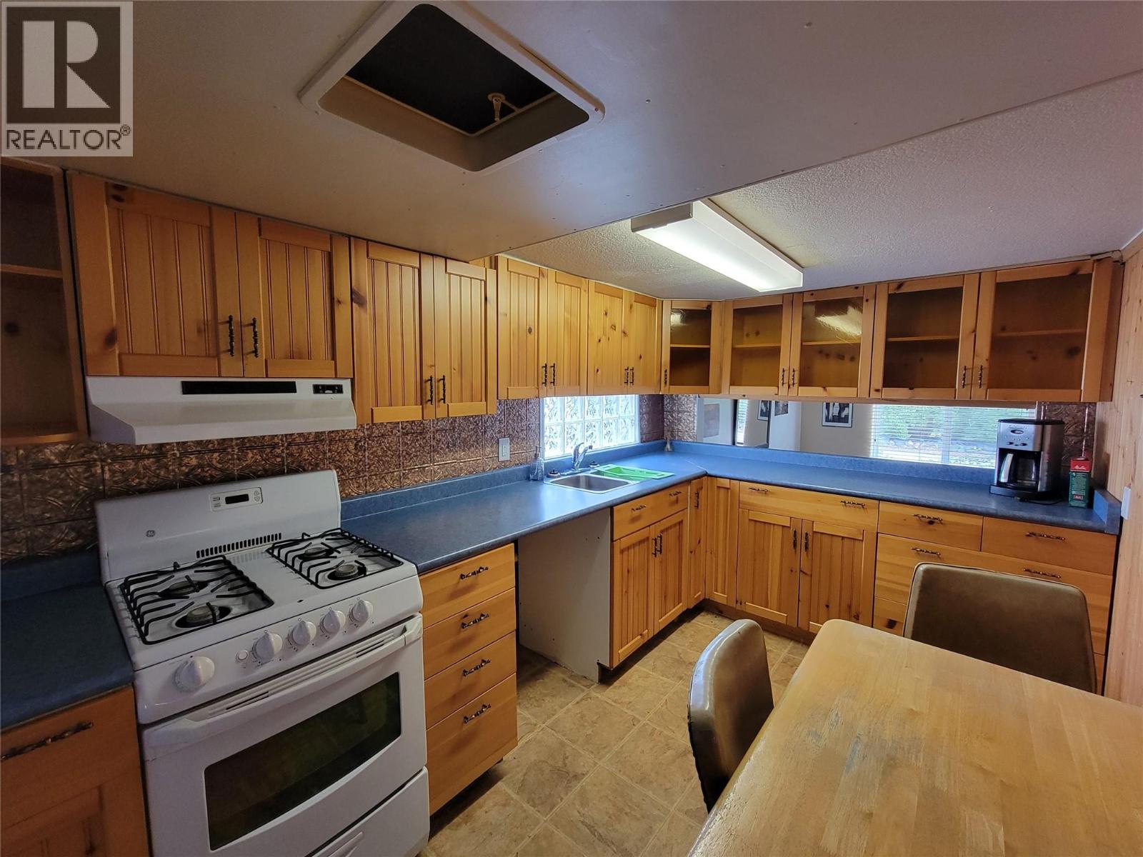 1292 Highway 3A Unit# 9, Keremeos