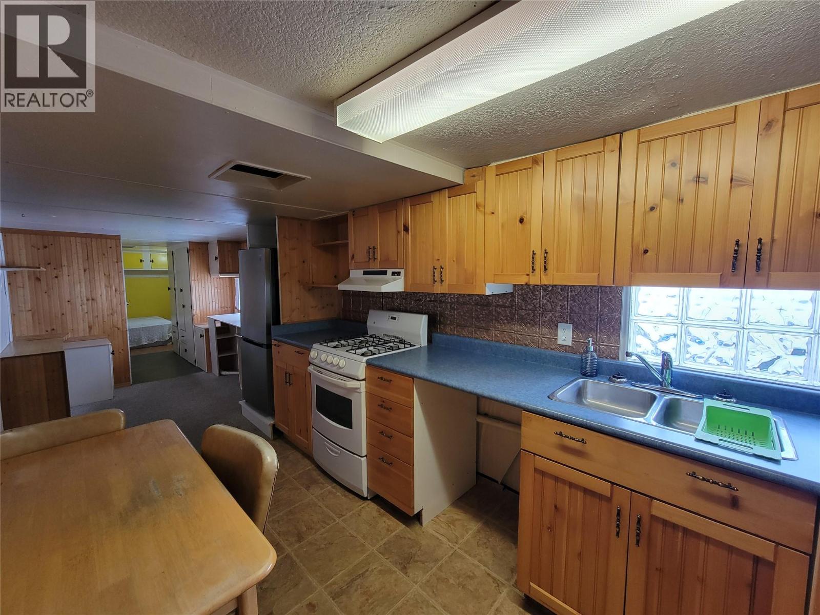 1292 Highway 3A Unit# 9, Keremeos