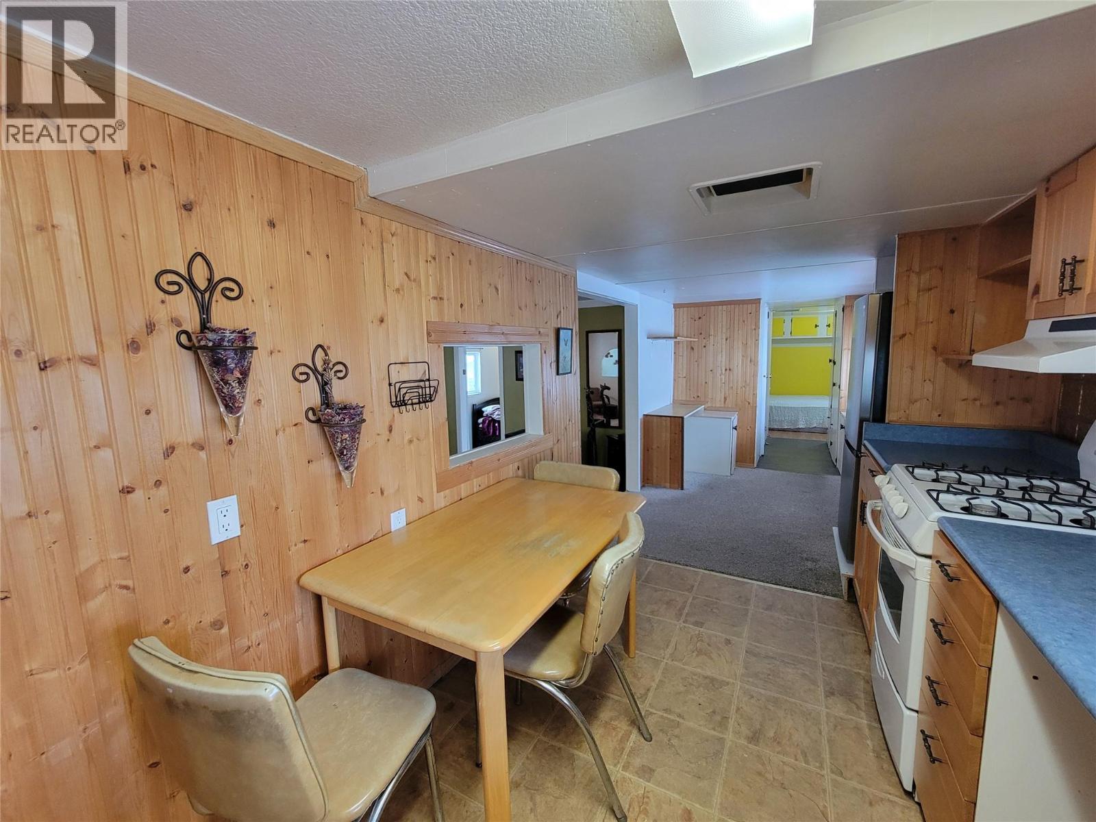 1292 Highway 3A Unit# 9, Keremeos
