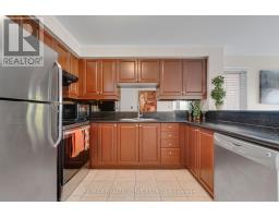 Bedroom 2 - 7419 Black Walnut Trail, Mississauga, ON L5N8A4 Photo 8