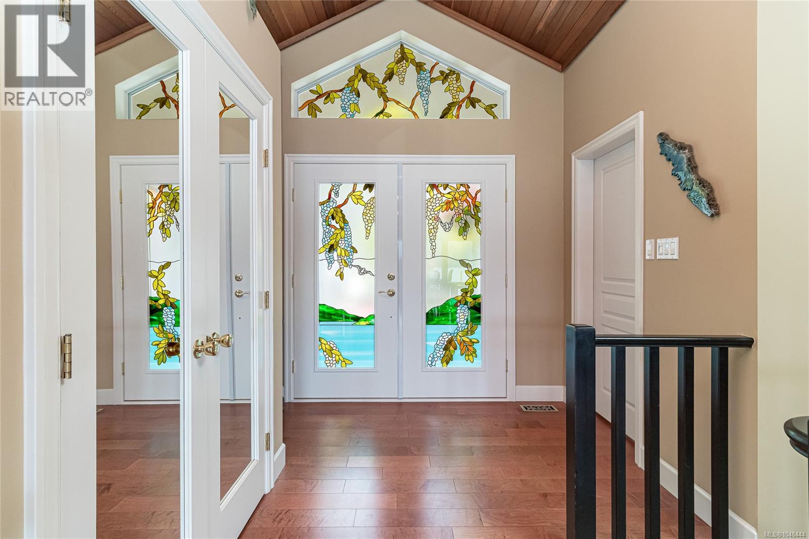  498 Seaview Way, Cobble Hill