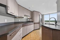 10h 300 Roslyn Road, Winnipeg, MB R3L0H4 Photo 11