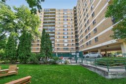 10h 300 Roslyn Road, Winnipeg, MB R3L0H4 Photo 29