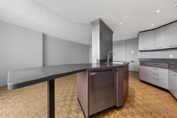 10h 300 Roslyn Road, Winnipeg, MB R3L0H4 Photo 9