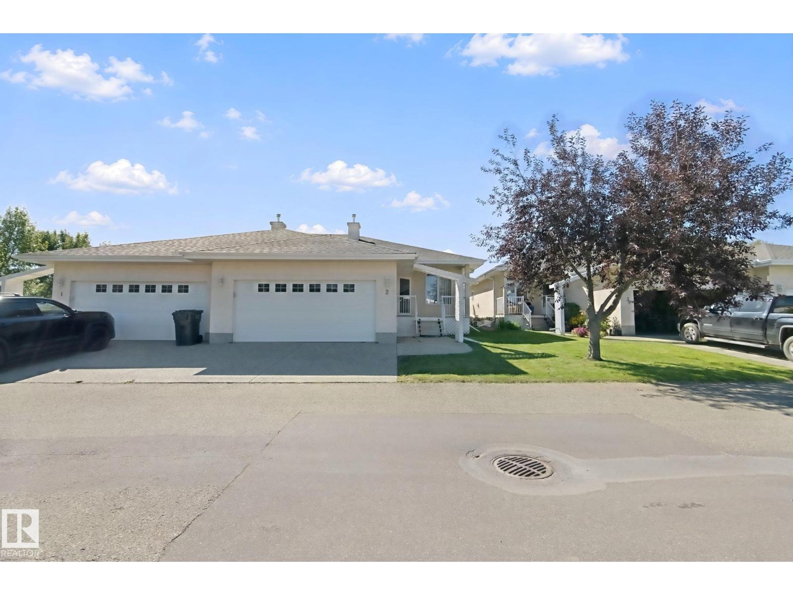 #2 9 Deer Park DR S - 1