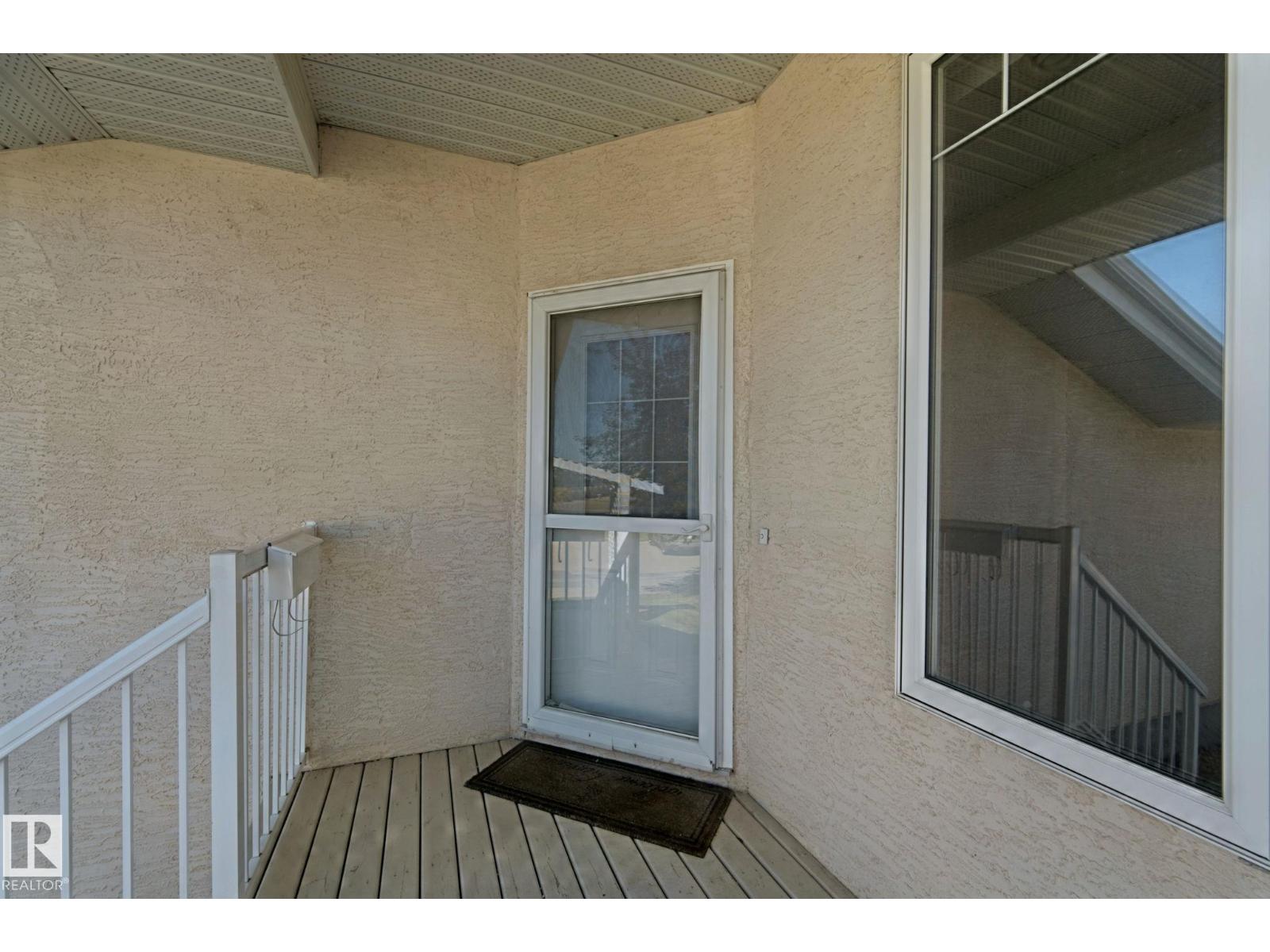 #2 9 Deer Park DR S - 3