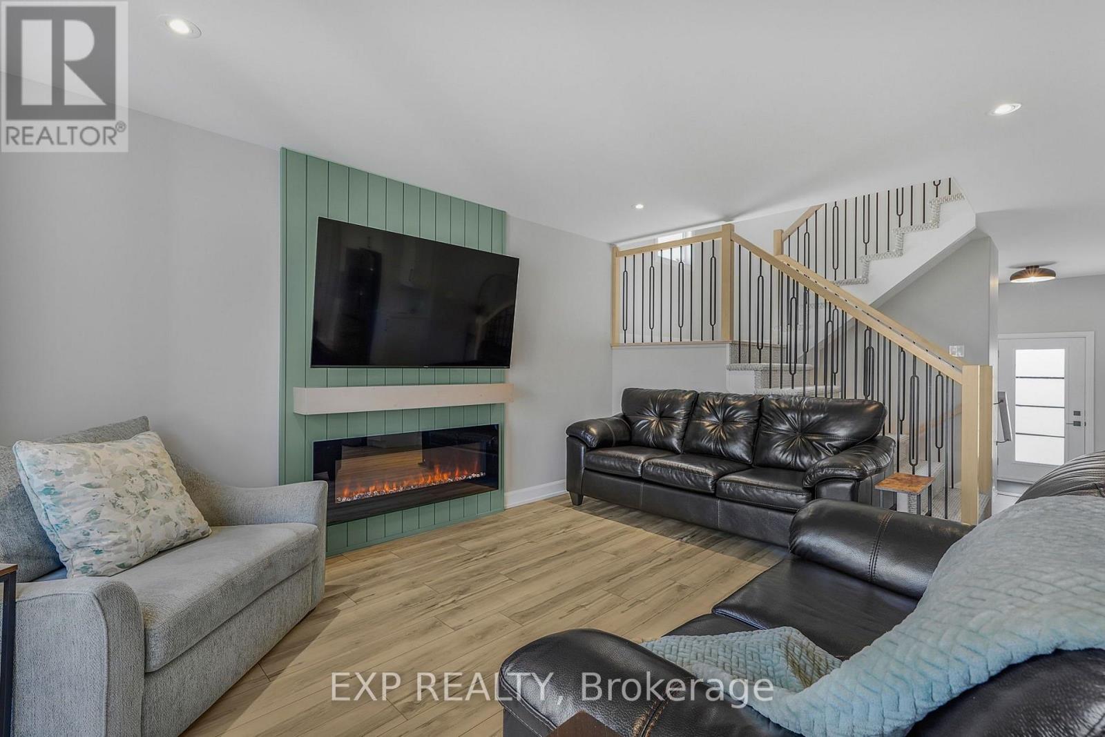 1202 MONTBLANC CRESCENT - Image 10