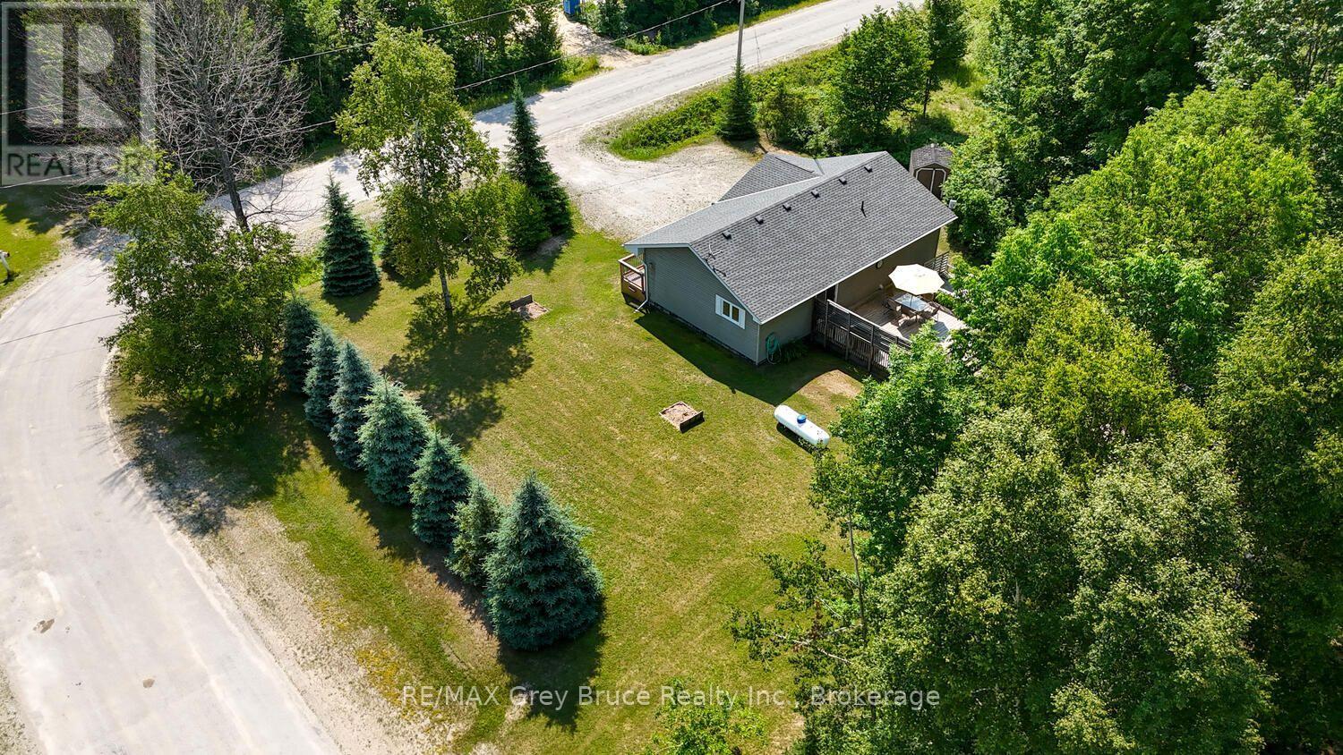 32 SUGARBUSH ROAD - 49