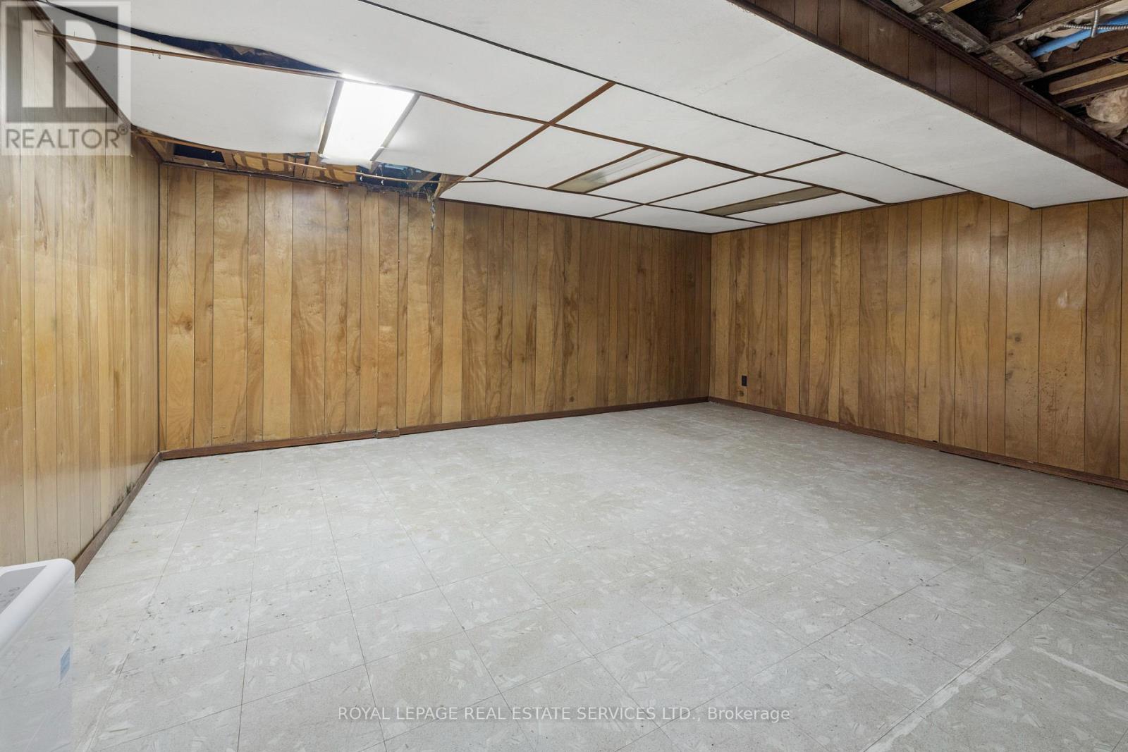 87 RIVERVIEW GARDENS - 16