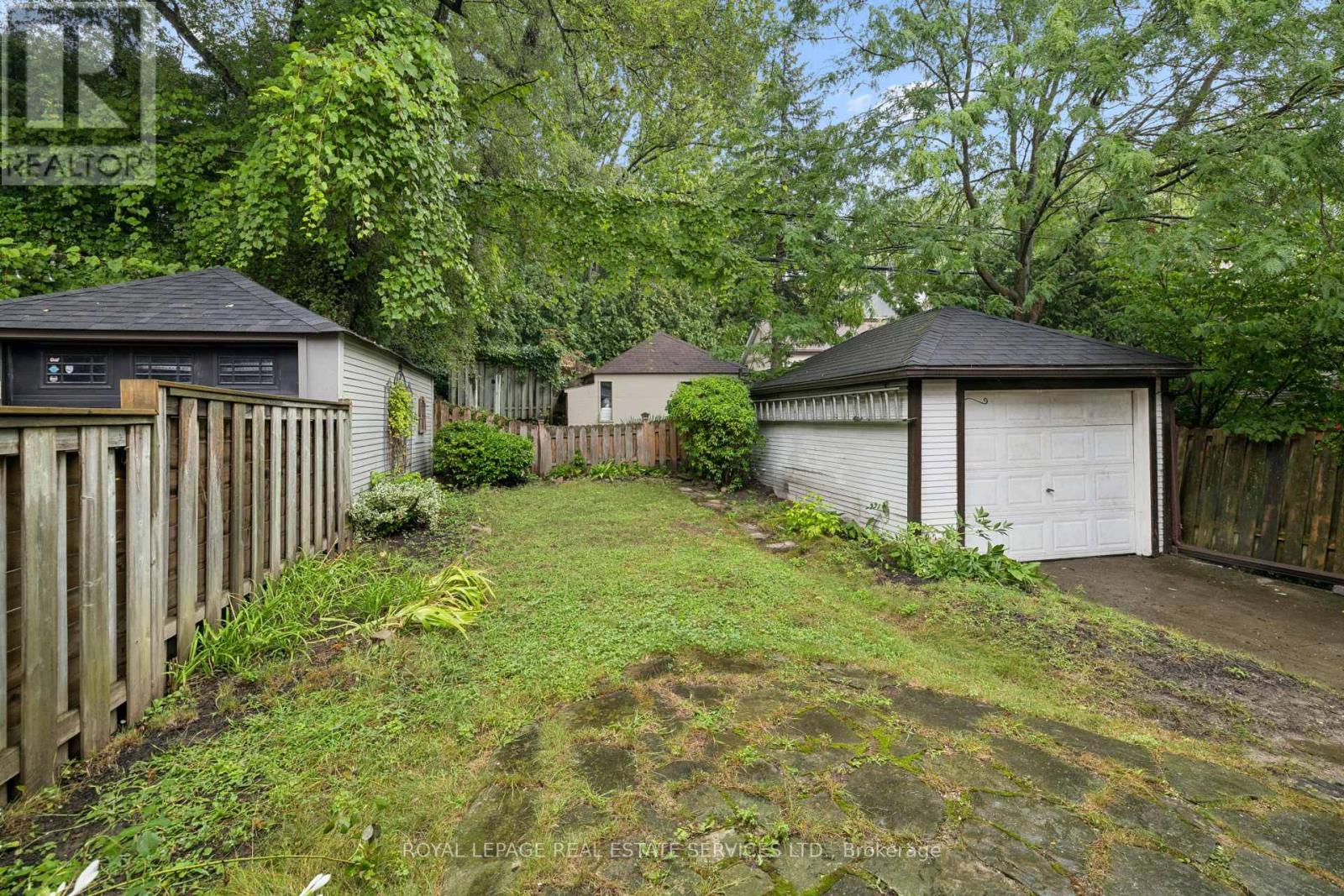87 RIVERVIEW GARDENS - 17