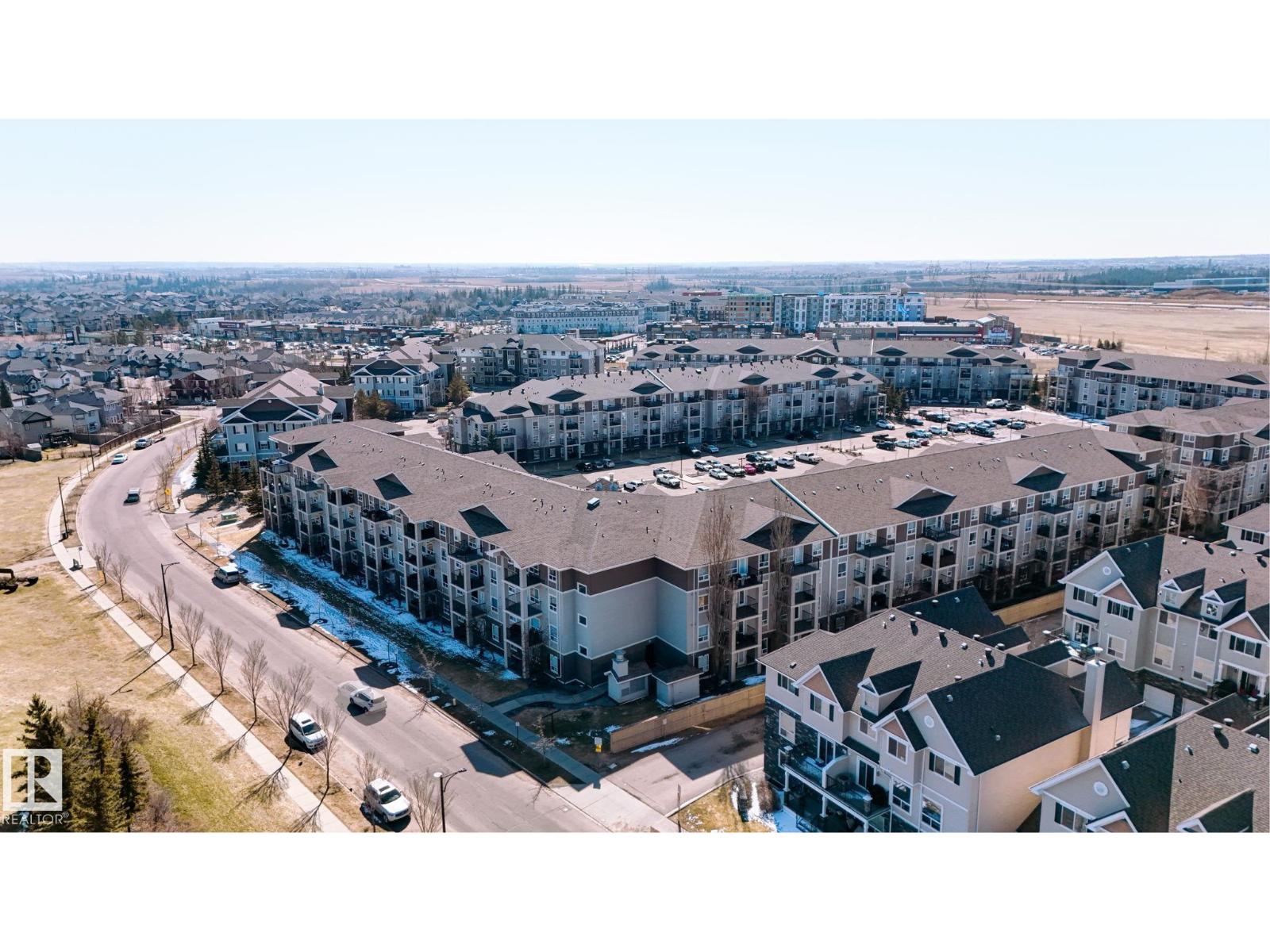 #7226 7327 SOUTH TERWILLEGAR DR NW, Edmonton, Alberta, T6R0L8, Edmonton, Alberta — photo 3 of 5