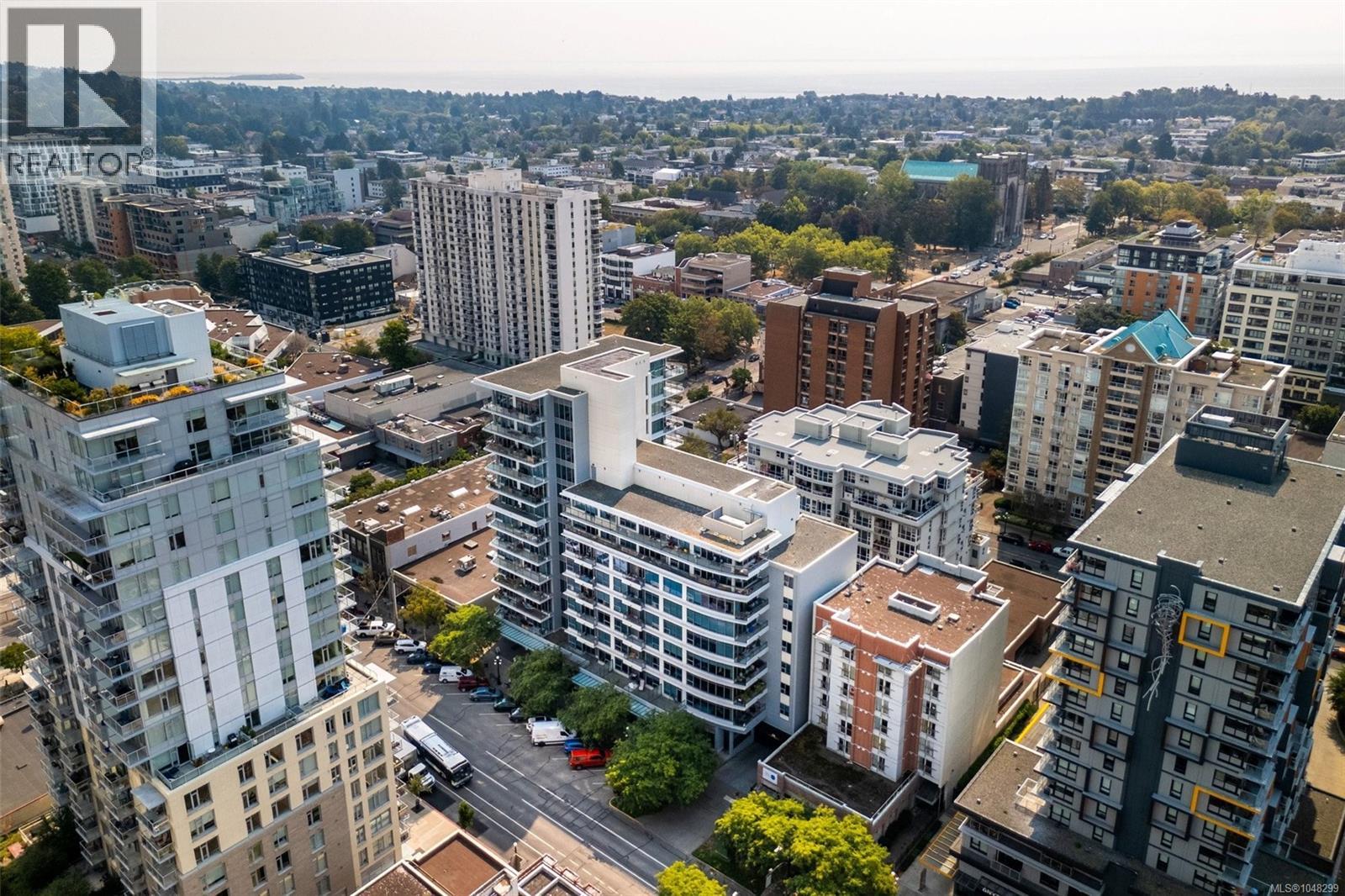 401 845 Yates Street, Victoria