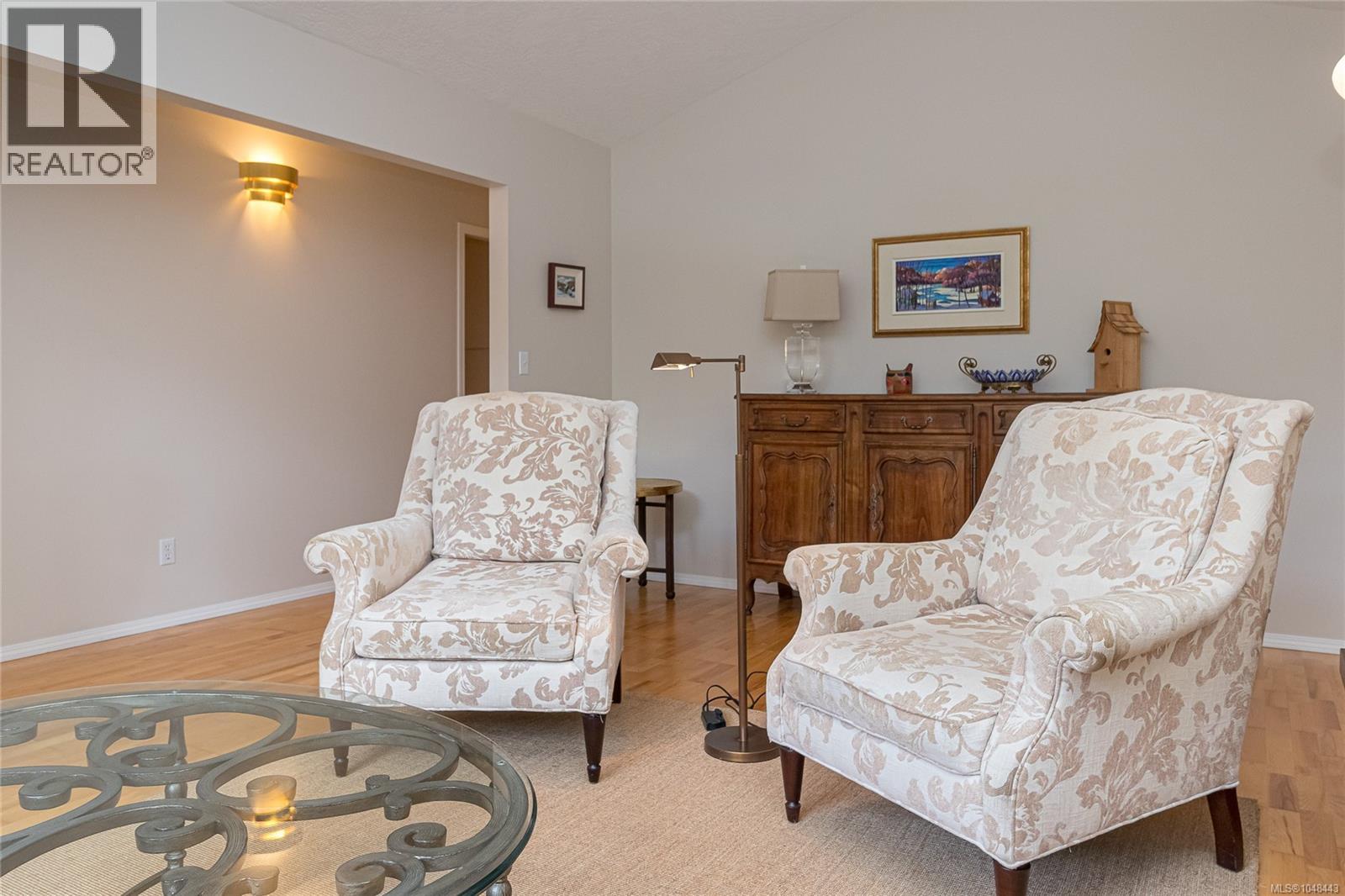  1567 Mayneview Terrace, North Saanich