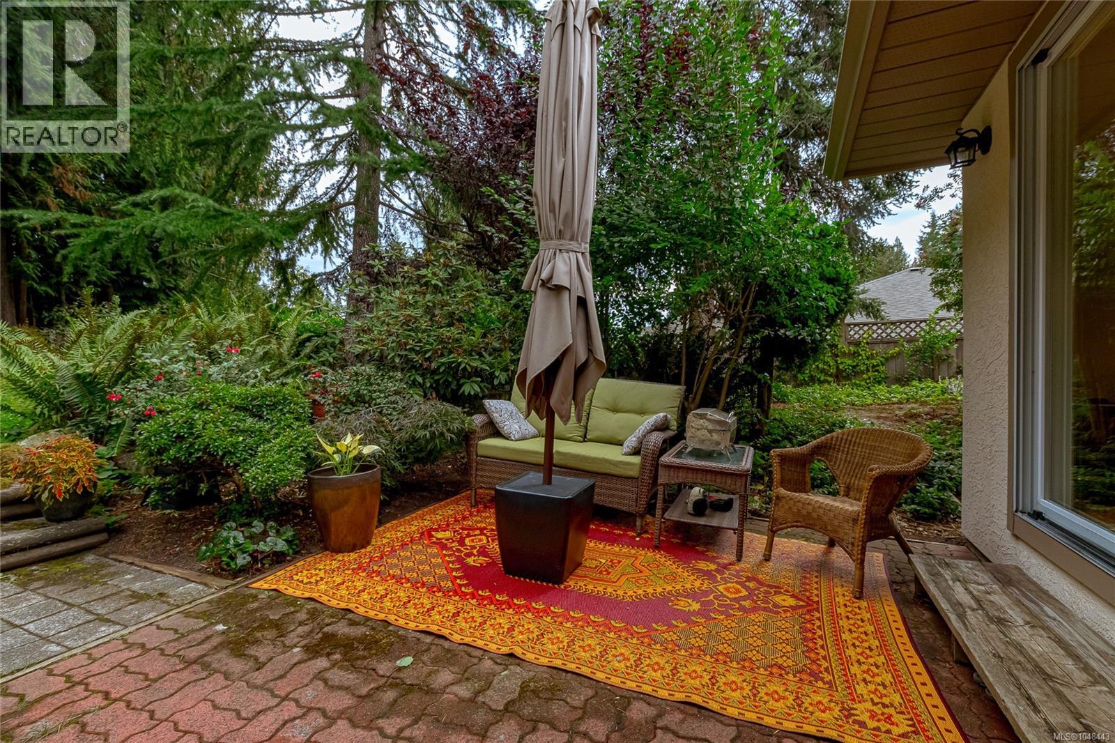  1567 Mayneview Terrace, North Saanich