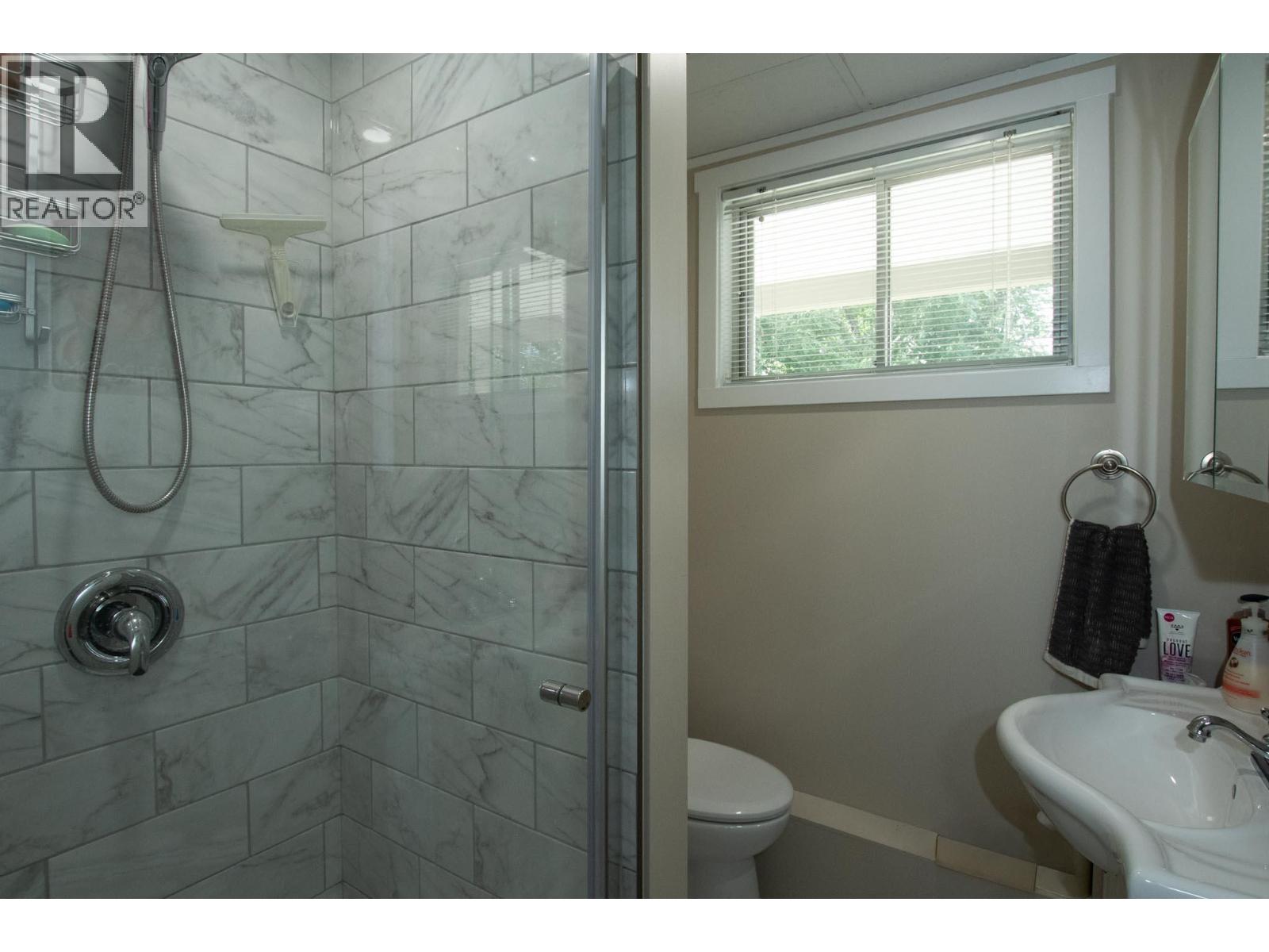 502 Marshall Road - Image 66