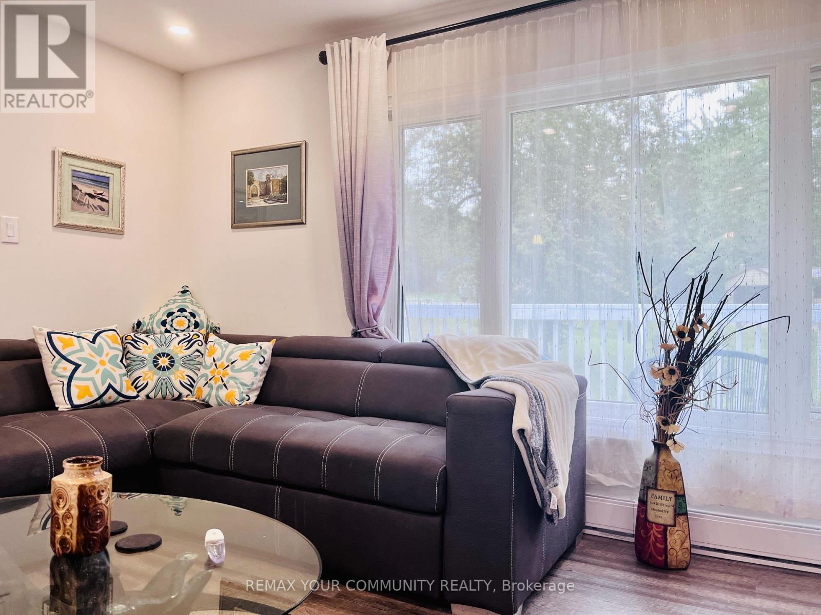 322 IRENE DRIVE, Georgina (Keswick South) — photo 9