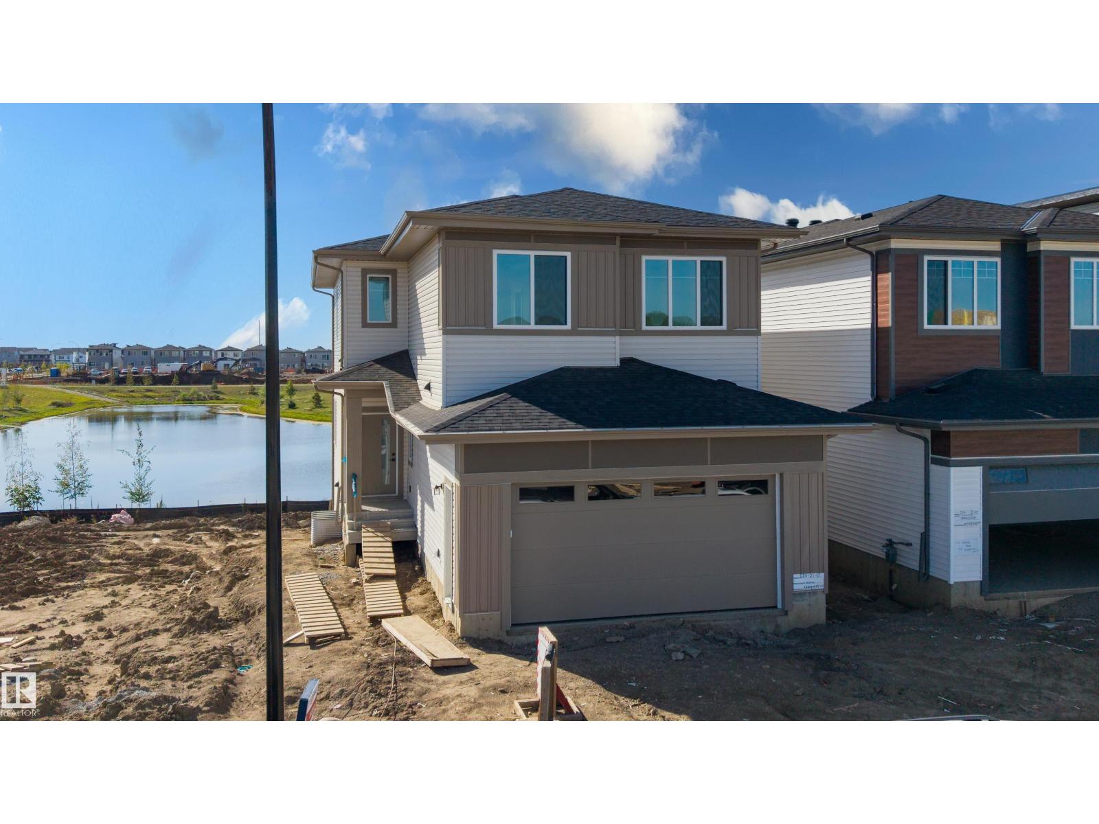 220 21 ST SW - 2